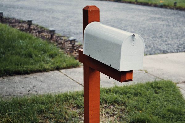 How to build a mailbox post