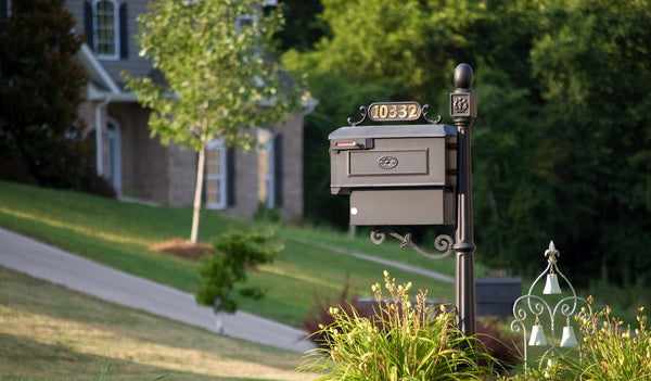 7 Best Mailbox Design Ideas to Impress Your Guests