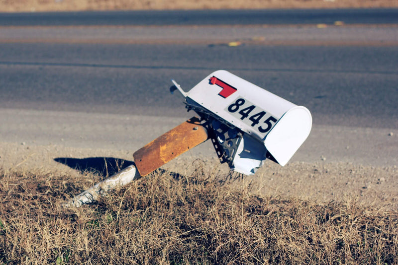 Mail Box Hit Who Is Responsible For Broken Mailboxes – MailboxEmpire