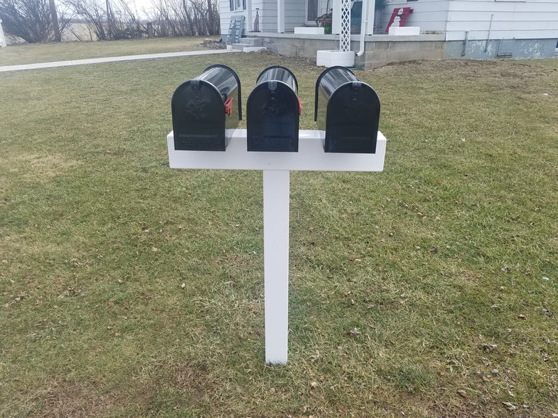 Handy Post for 3 - MailboxEmpire